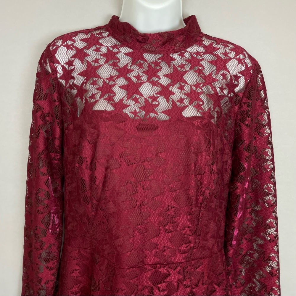 Betsey Johnson Dress Red Star Lace Sheath Illusion Long Sleeve Sheer Maroon 12 - Picture 6 of 14